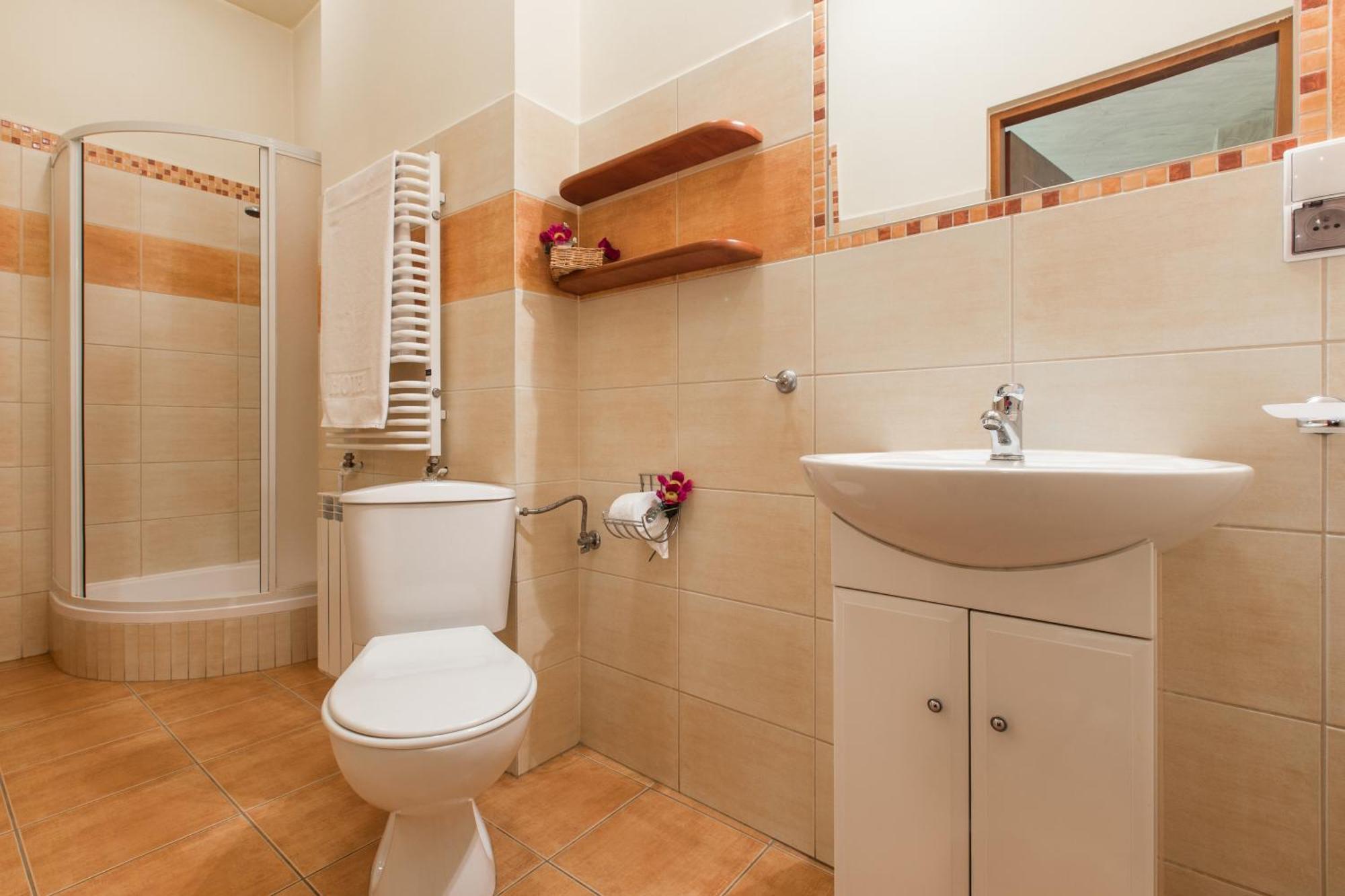 Hotel Osrodek Wypoczynkowy Iskra à Piwniczna-Zdroj Extérieur photo