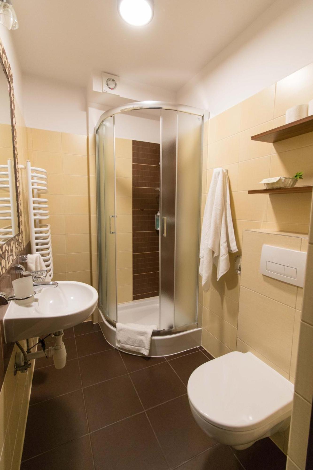 Hotel Osrodek Wypoczynkowy Iskra à Piwniczna-Zdroj Chambre photo