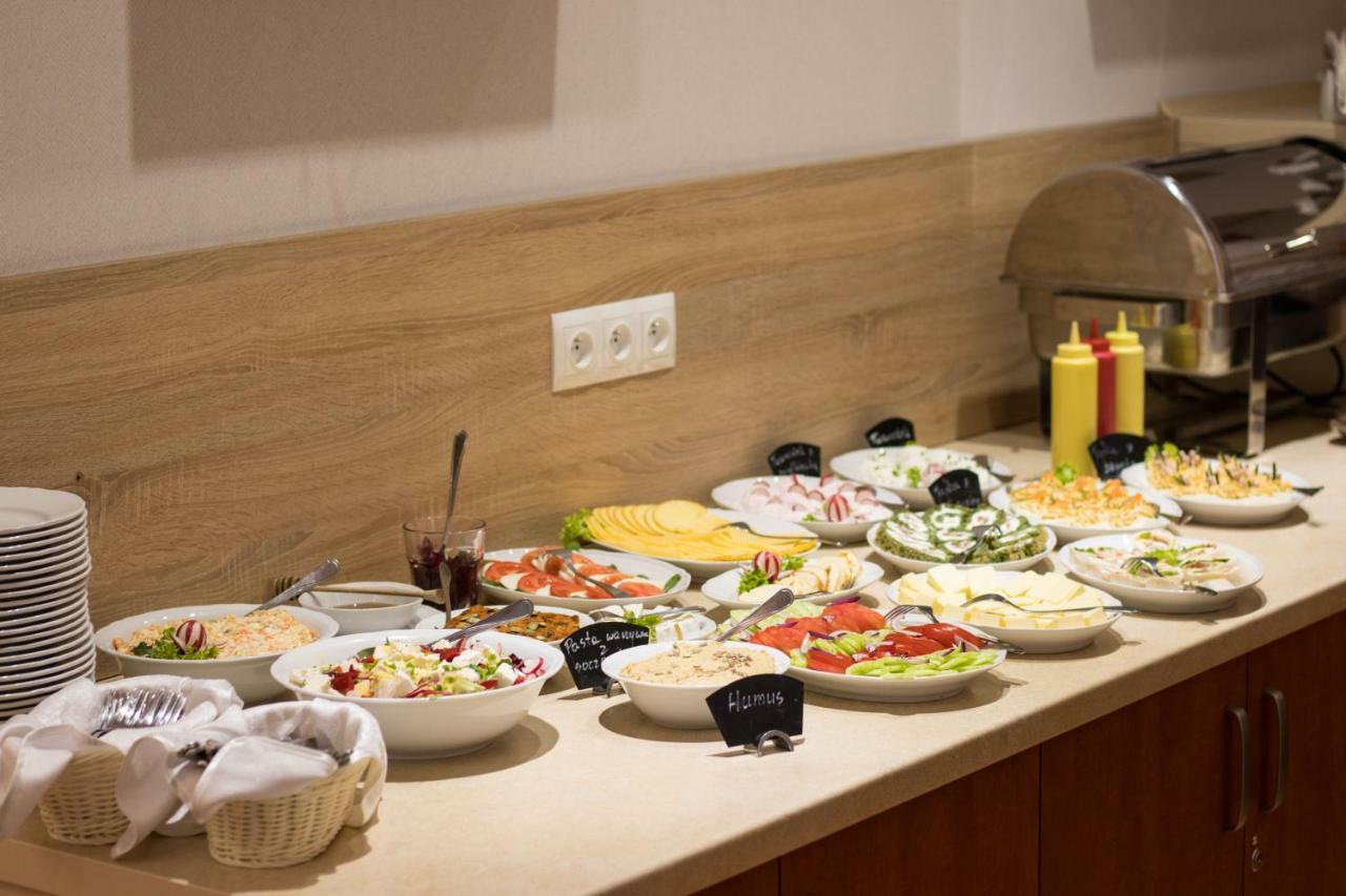 Hotel Osrodek Wypoczynkowy Iskra à Piwniczna-Zdroj Extérieur photo